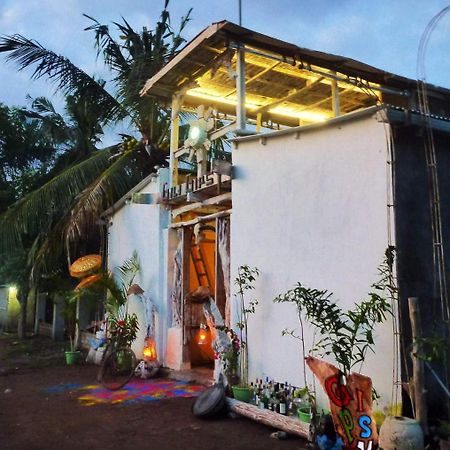 Gipsy Backpackers Vandrerhjem Gili Trawangan Eksteriør bilde