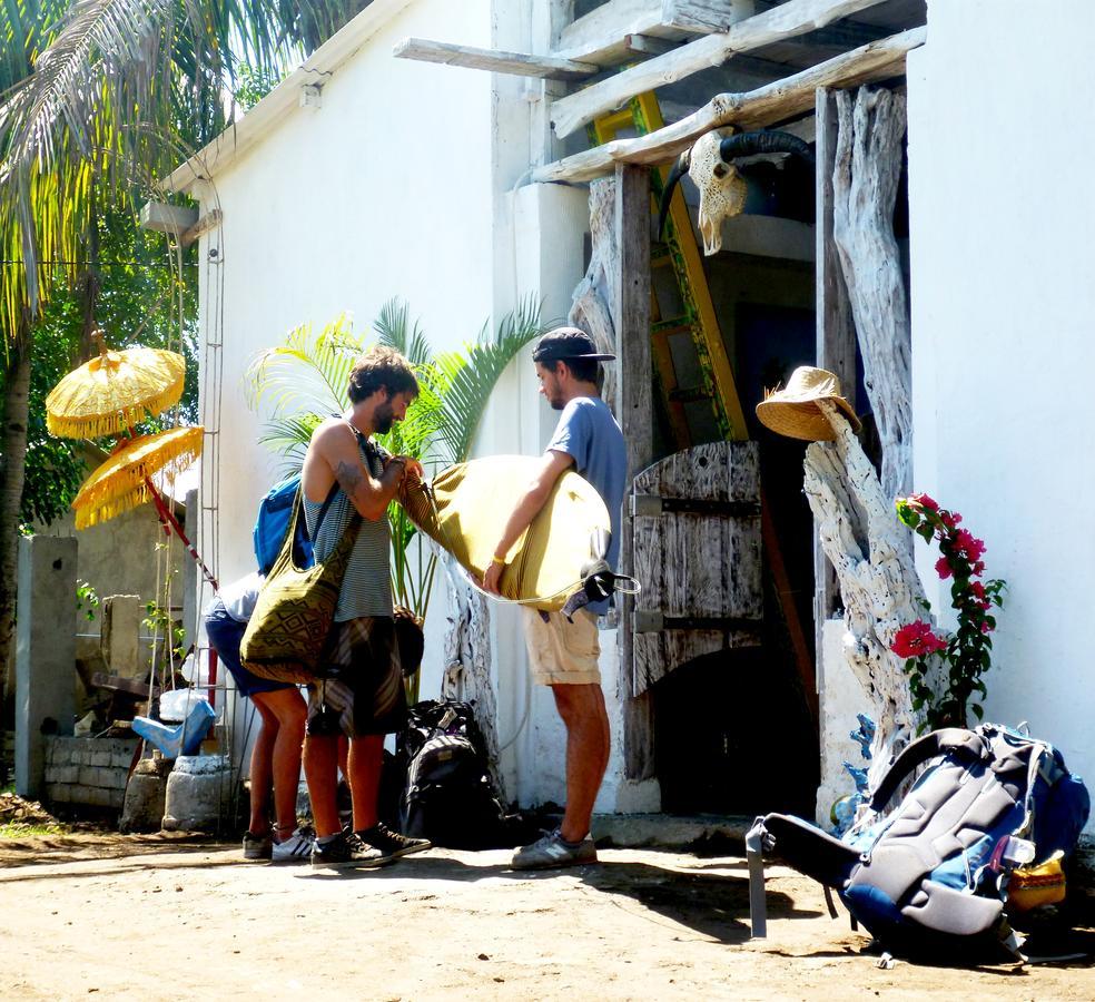 Gipsy Backpackers Vandrerhjem Gili Trawangan Eksteriør bilde